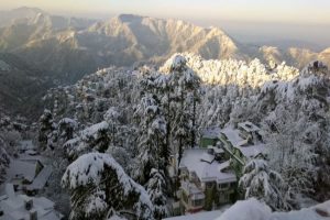 Shimla sees season’s heaviest snowfall | See Pics