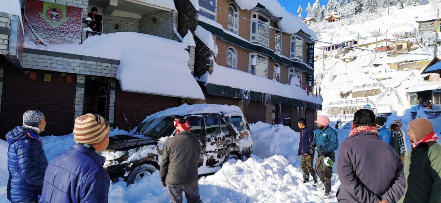 Shimla sees season's heaviest snowfall