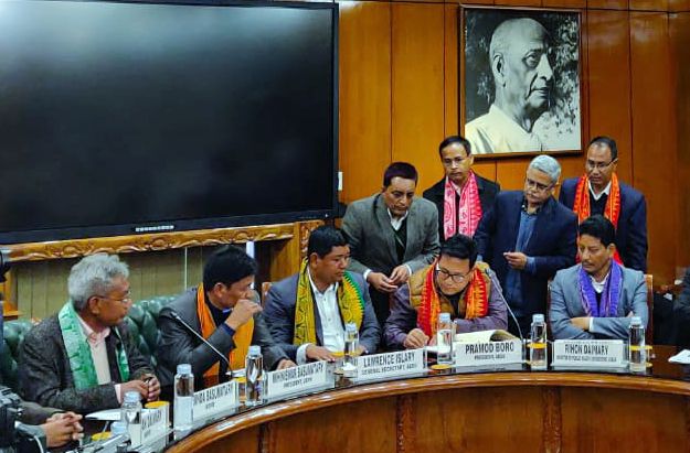 Govt signs historic Bodo peace accord