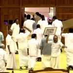 UDF MLAs block Kerala Guv Arif Mohammad Khan in assembly