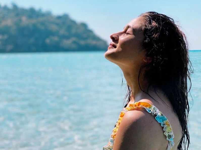 Here’s how your favourite Bollywood stars rang in 2020