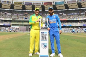 Australia win toss, opt to field first against India in first ODI