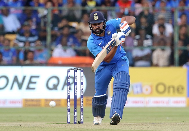 NZvIND 3rd T20: Rohit Sharma hits the final two balls for six to win the game