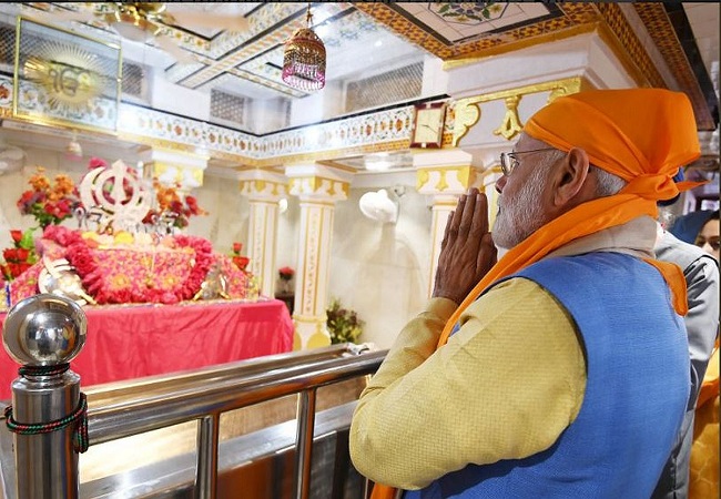 PM Modi extends greetings on Guru Gobind Singh's 'Prakash Parv'