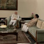 PM Modi meets Mamata Banerjee in Kolkata