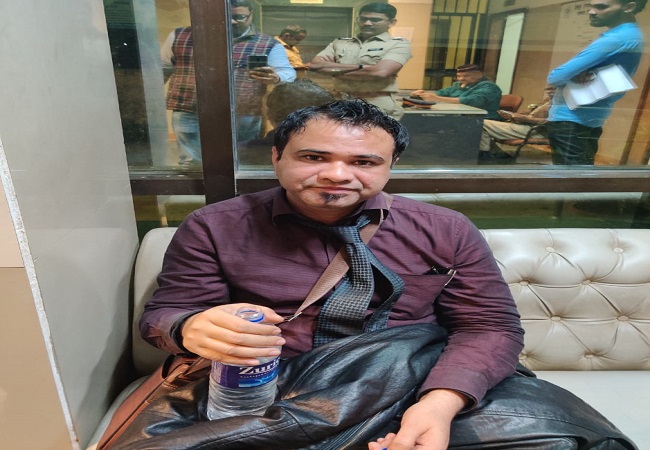 Dr Kafeel Khan arrested by UP STF in Mumbai for 'inflammatory' remarks in AMU