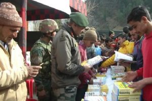 Poonch: Indian Army’s Rashtriya Rifle distributed competitive exam books among students