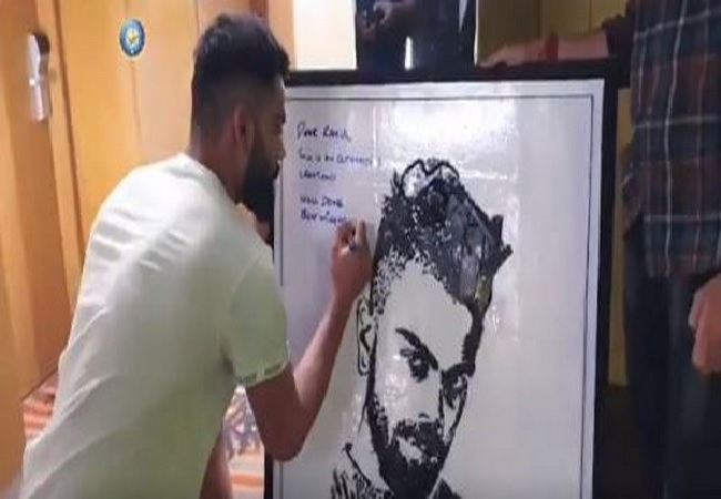 Fan makes Virat Kohli’s portrait using old mobile phones