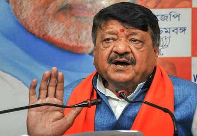 Kailash Vijayvargiya, Mukul Roy among 24 BJP leaders booked for ‘unlawful assembly’ in Kolkata