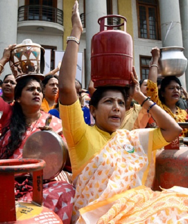 protest over LPG price-hike -