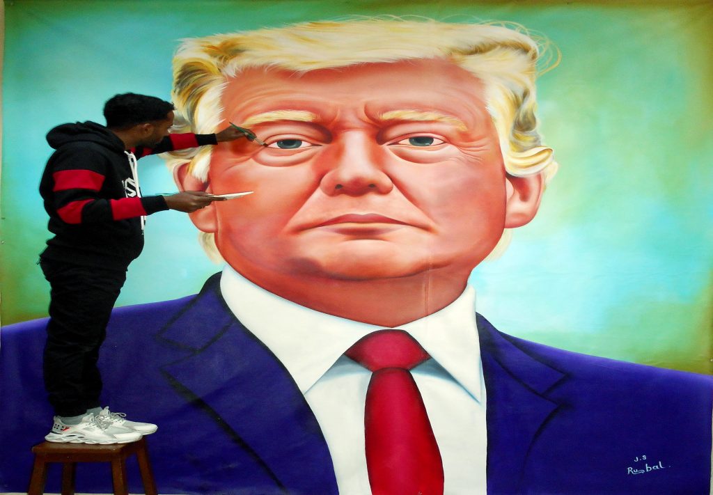Indian artist makes lifelike portrait of Donald Trump