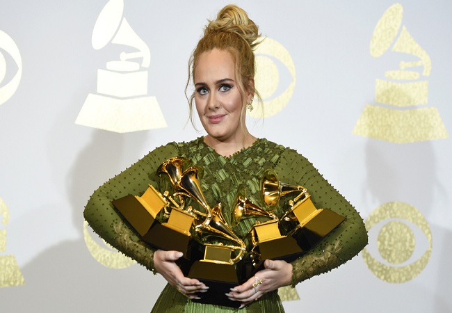Expect my album in September, says Adele