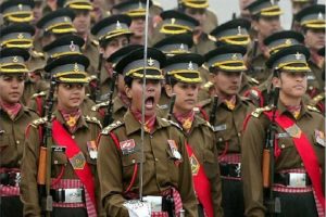 SC grants one more month to Centre to give permanent commission to women army officers