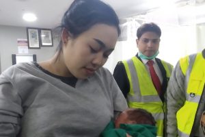Thailand national gives birth during flight from Doha to Bangkok