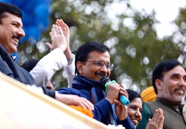 Auto drivers, sanitation workers, peons are VIP guests at Kejriwal’s swearing-in