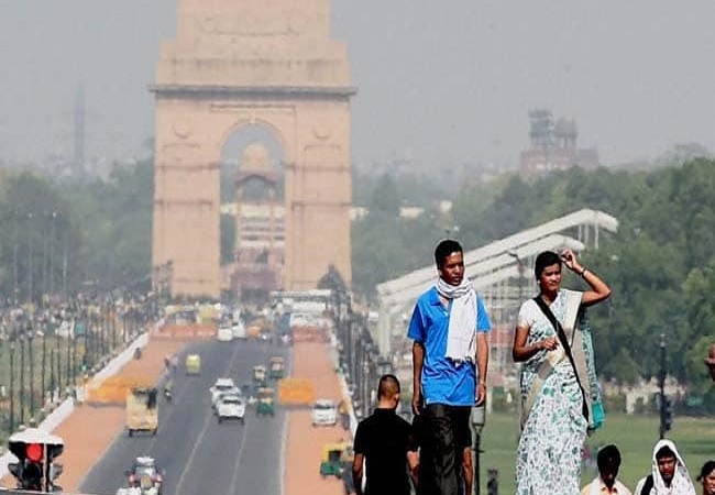 Weatherman predicts warmer days for Delhi