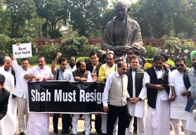 Congress MPs stage protest in Parliament House compound over Delhi violence