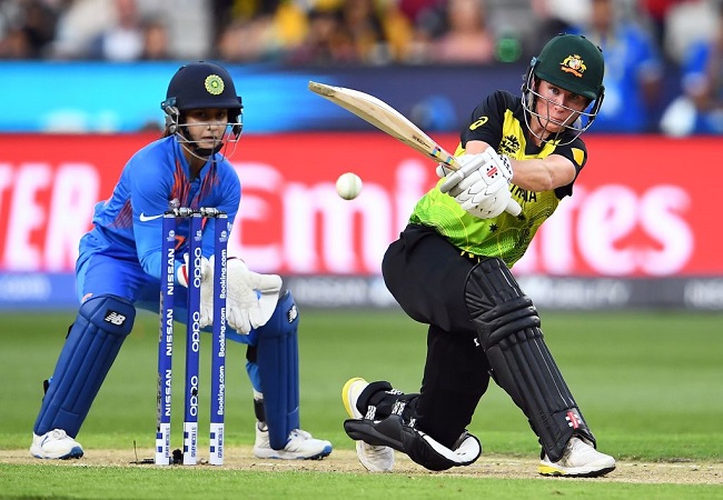 ICC Women's T20 World Cup final Live: Healy, Mooney propel Australia to 184/4 against India