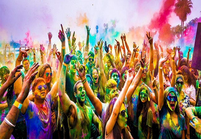 Looking for Holi getaway? Add these places in your bucket list