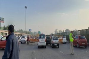 COVID-19: 96 FIRs, 2,000 challans issued for flouting lockdown in Noida