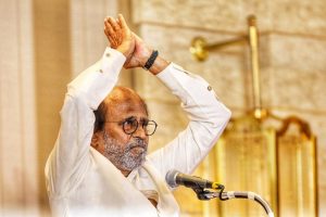 Not eyeing CM’s post, want ‘political change’, says Rajinikanth
