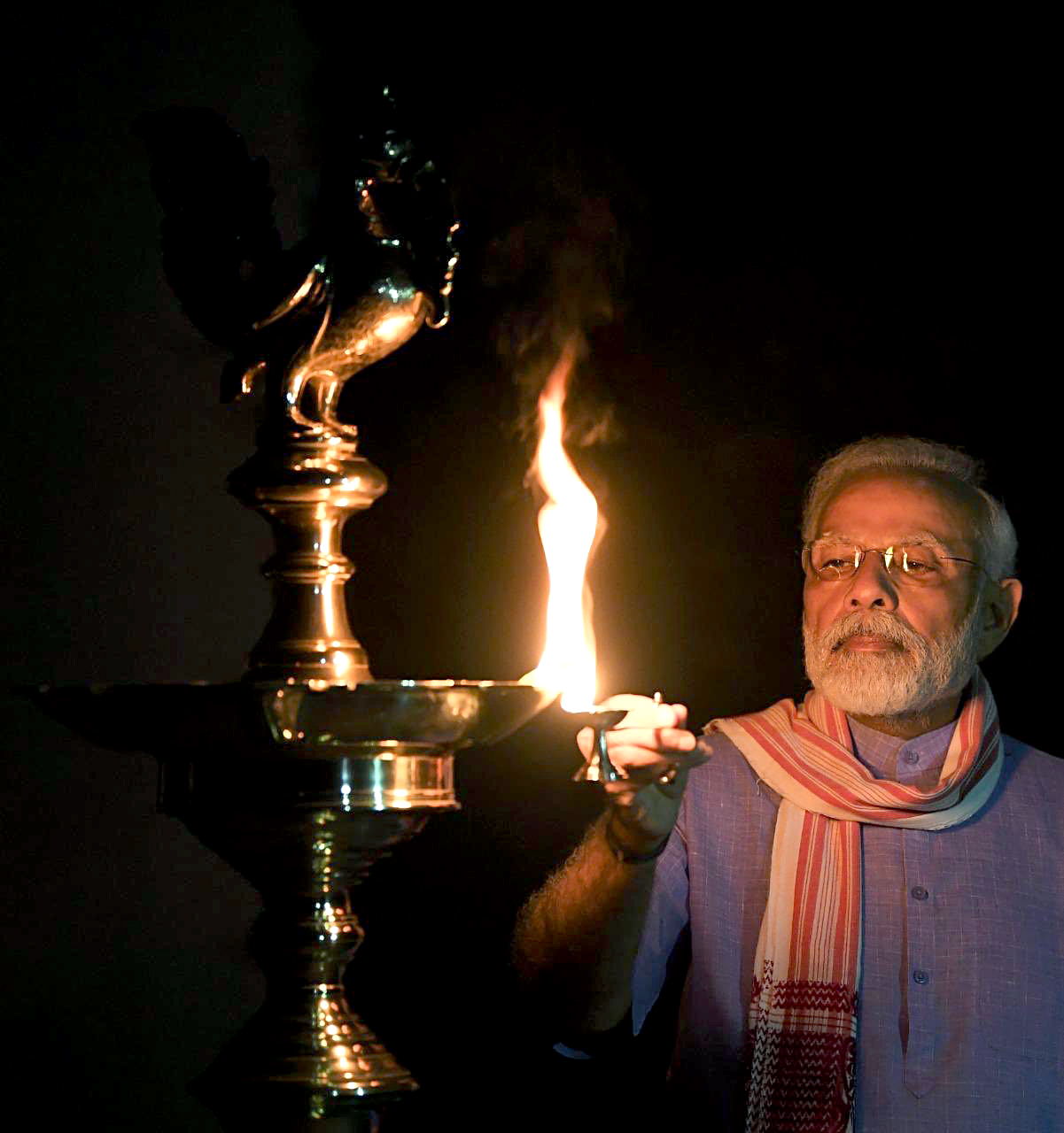 COVID-19: PM Modi, Amit Shah, Rajnath Singh and others ignite ‘diyas’ of hope