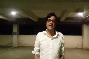 Two arrested, FIR registered for attack on Arnab Goswami, wife