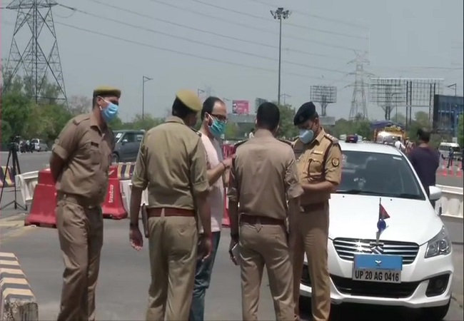 Covid-19 lockdown: Delhi-Noida border sealed; exemption for doctors, ambulance and goods supply