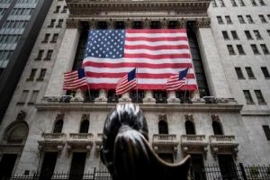 US economy to plunge by 30 pc due to Covid-19 crisis