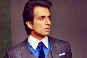 After helping migrant labourers, Sonu Sood now airlifts 177 women stuck in Kerala