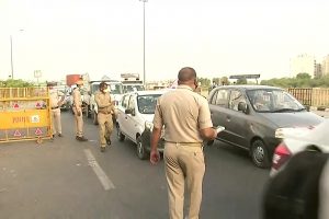 Delhi-Ghaziabad border: Heavy traffic near Ghazipur, day after border was sealed
