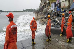 Cyclone Nisarga: Vehicular movement restricted at Bandra-Worli Sea Link