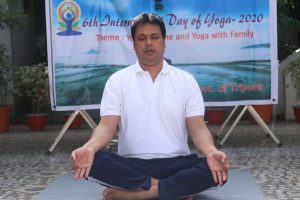 Tripura CM Biplab Deb does Yoga with family, urges everyone to pursue it for healthy life