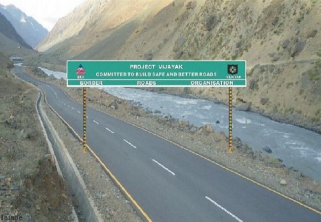 India China border road - 4