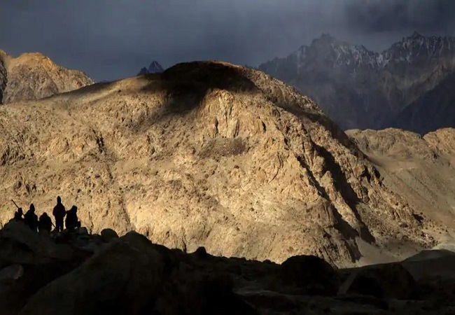 Indian Army takes control of several heights overlooking Chinese positions along Pangong lake