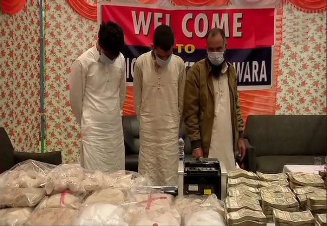 J-K Police busts Pak sponsored narco-terror module, arrests three LeT terror associates