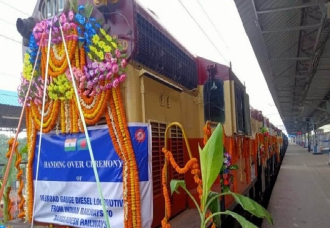 India hands over 10 diesel locos to Bangladesh