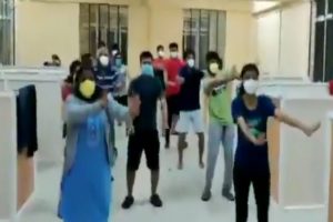 Asymptomatic COVID-19 patients organise flash mob in Bellary