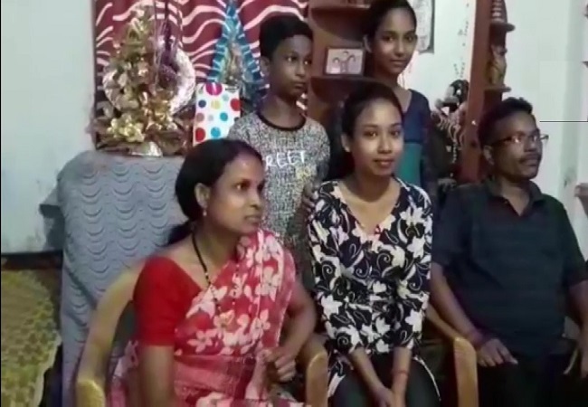 Daughter of tailor father, domestic help mother tops JAC arts stream Class XII exams