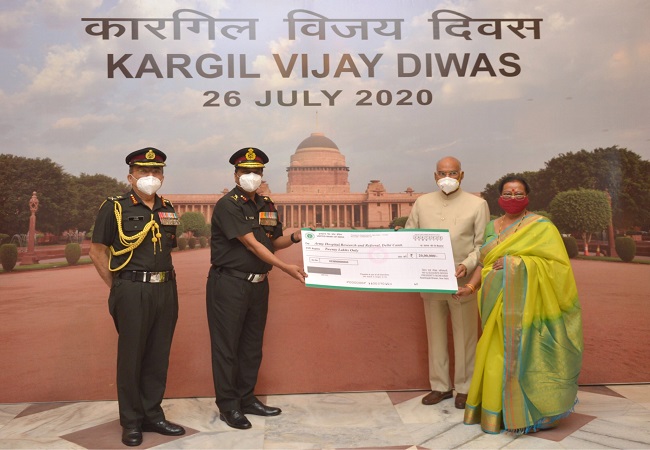 President Ram Nath Kovind donates to army hospital on Vijay Diwas