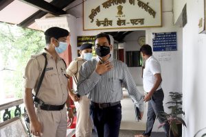 Sushant Rajput case: Mumbai cops register complaint against 5 Bihar policemen