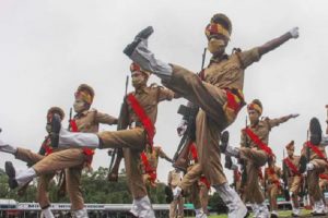 Independence Day: Full dress rehearsal held, rare view of jawans marching in mask (VIDEO)