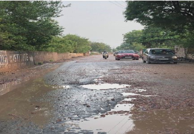 gurugram rains - roads