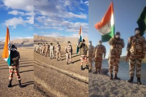 ITBP jawans celebrate Independence Day at an altitude of 16,000 feet in Ladakh | See Pics