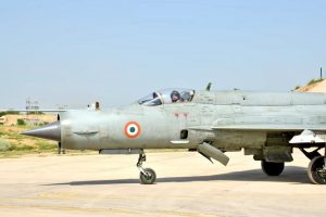 IAF chief flies MiG-21, reviews operational readiness on western front