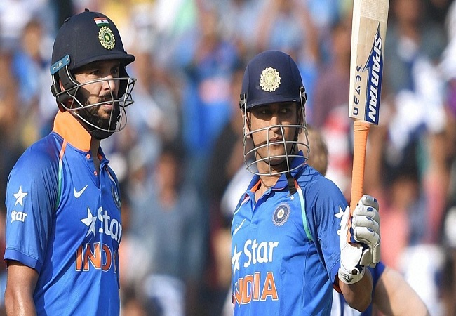 Enjoyed lifting 2007, 2011 WC trophies together and many on-field partnerships: Yuvraj to Dhoni
