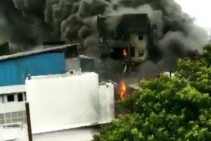 Massive fire breaks out at chemical factory in Gujarat’s Valsad, 8 fire tenders at spot