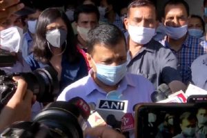 Kejriwal visits sexual assault victim at AIIMS, promises Rs 10 lakh for her family