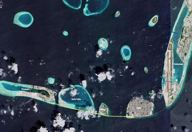 <blockquote class="twitter-tweet"><p lang="en" dir="ltr">India will fund the implementation of Greater Male Connectivity Project through a $400 mn LOC & $100 mn grant. This 6.7 km bridge project connecting Male with Gulhifalhu Port & Thilafushi industrial zone will help revitalise and transform Maldivian economy. <a href="https://t.co/OFClBpVY7l">pic.twitter.com/OFClBpVY7l</a></p>— Dr. S. Jaishankar (@DrSJaishankar) <a href="https://twitter.com/DrSJaishankar/status/1293819797256323072?ref_src=twsrc%5Etfw">August 13, 2020</a></blockquote> <script async src="https://platform.twitter.com/widgets.js" charset="utf-8"></script>
