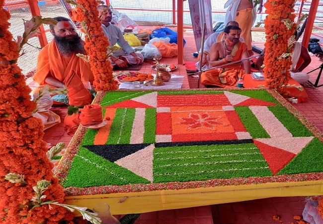 'Ramarchan puja' begins at Ram Janmabhoomi in Ayodhya ahead of 'bhoomi pujan'